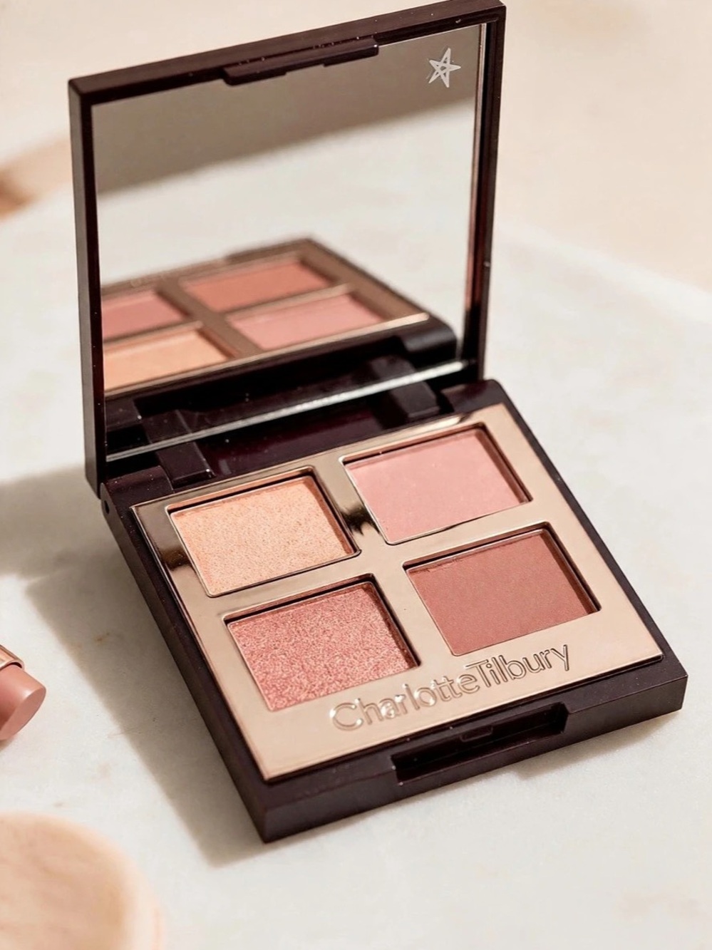 Charlotte Tilbury Pillow Talk Luxury Palette Eyeshadow Palette
